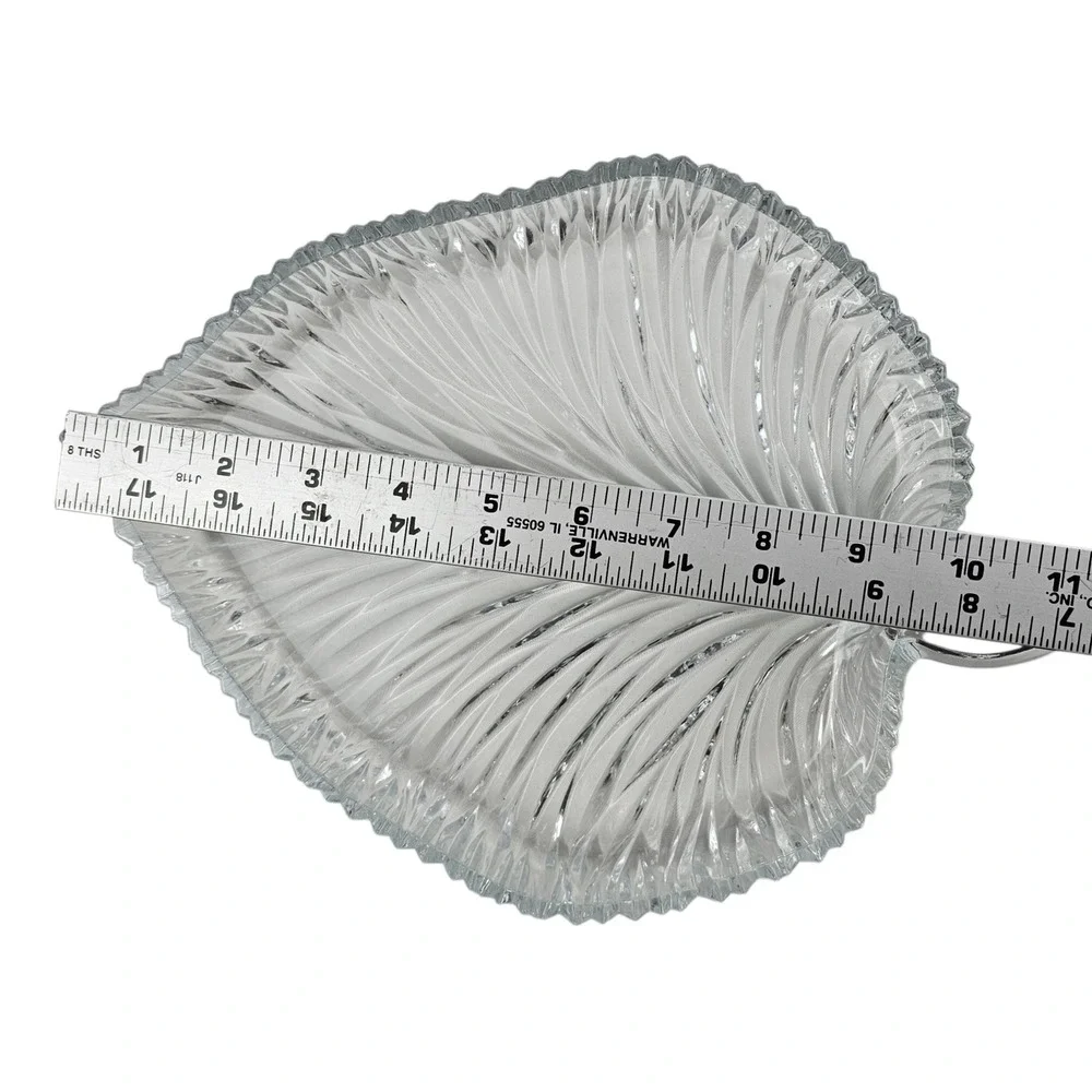 Studio Nova Japan Crystal Leaf Dish Clear Ribbed Glass Serving Tray 9.5 Inch